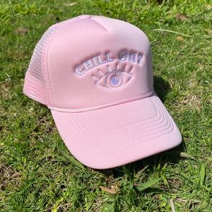 Chill out embroidered trucker